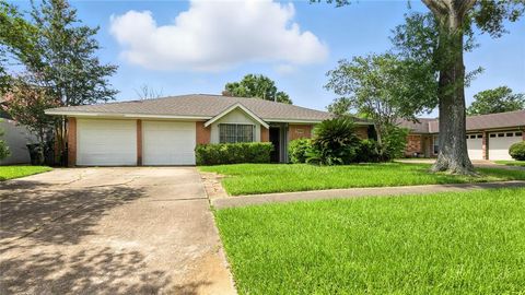 Photo of 7323 Carew Street, Houston, TX 77074 (MLS # 3065124)