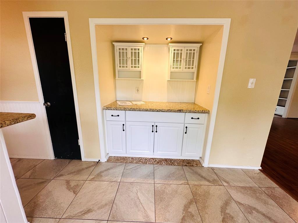 16114 Barcelona Drive, Friendswood, Texas image 26