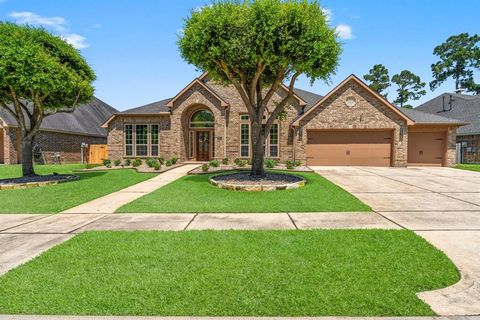 Single Family Residence in Houston TX 13634 Breakwater Path Loop.jpg