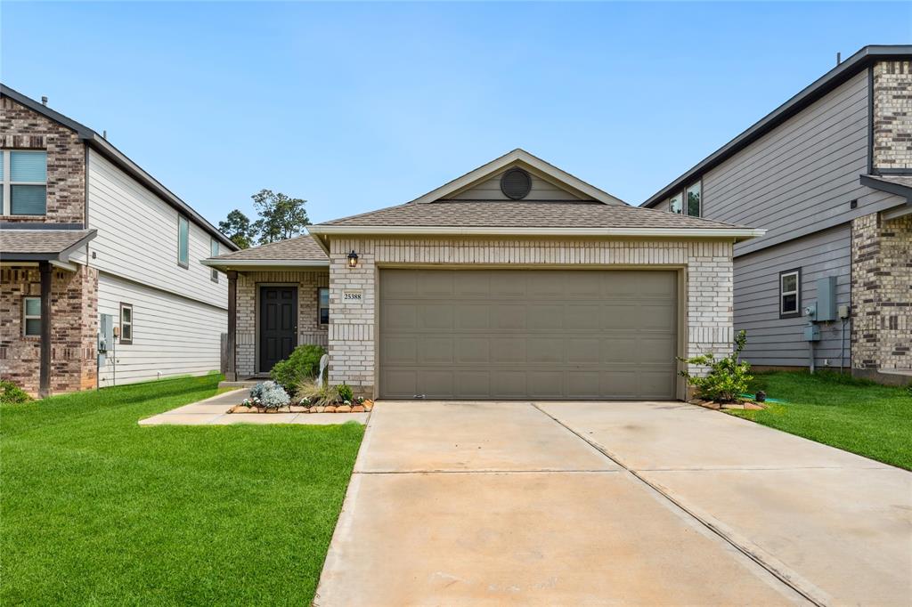 25388 Leather Leaf Court, Montgomery, Texas image 1