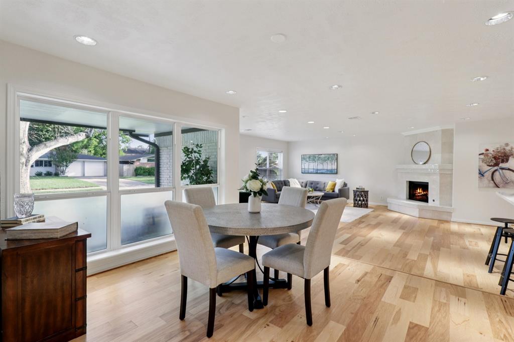 10328 Shadow Oaks Drive