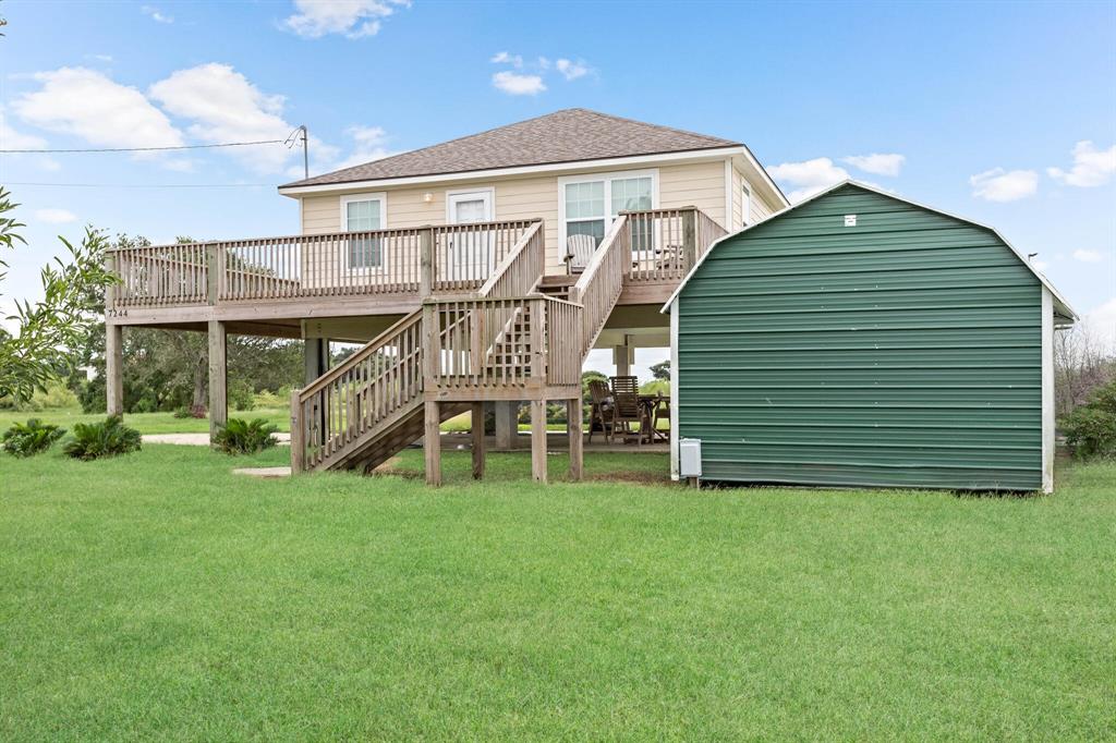7244 S Gulfway Drive, Sabine Pass, Texas image 2