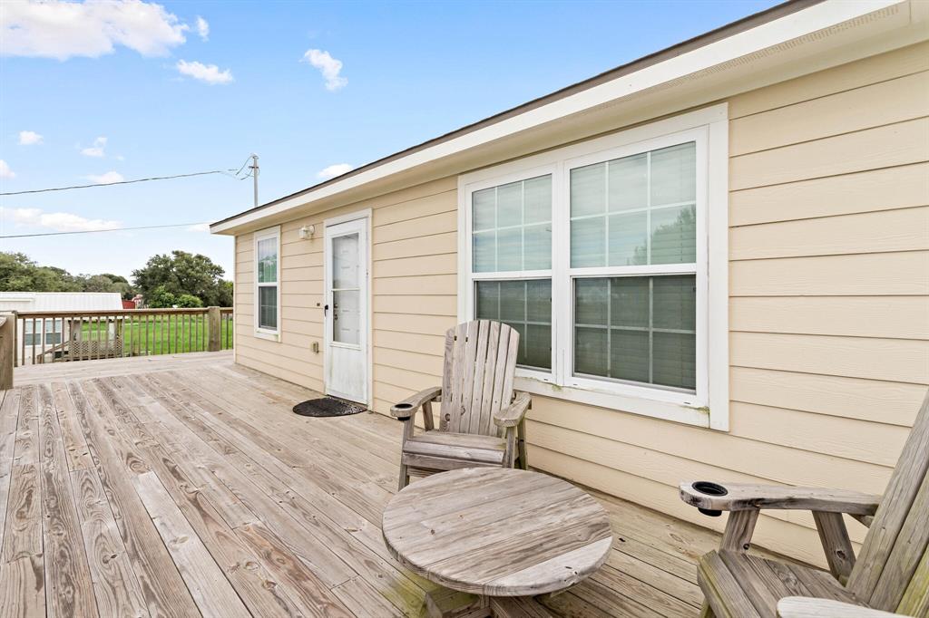 7244 S Gulfway Drive, Sabine Pass, Texas image 3