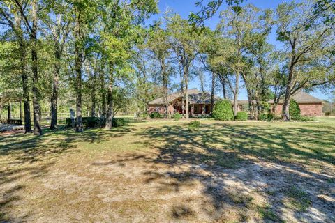 A home in Madisonville