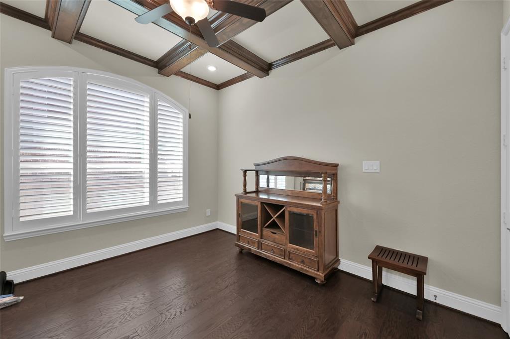 210 Reynosa Court, Pinehurst, Texas image 10