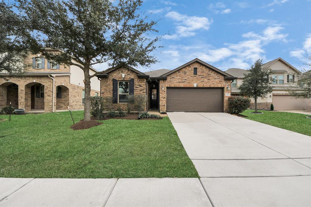 22619 Bellwick Ridge Lane, Katy, Texas image 4