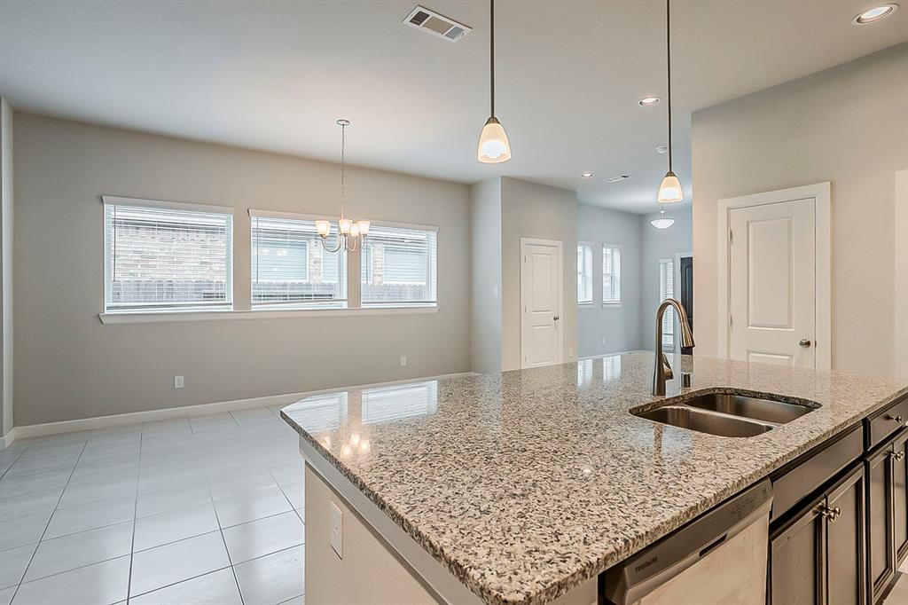 446 Bayberry Landing Way, Crosby, Texas image 7