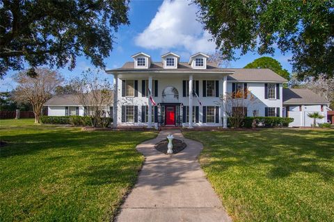 1910 Avenue L Santa Fe TX 77510