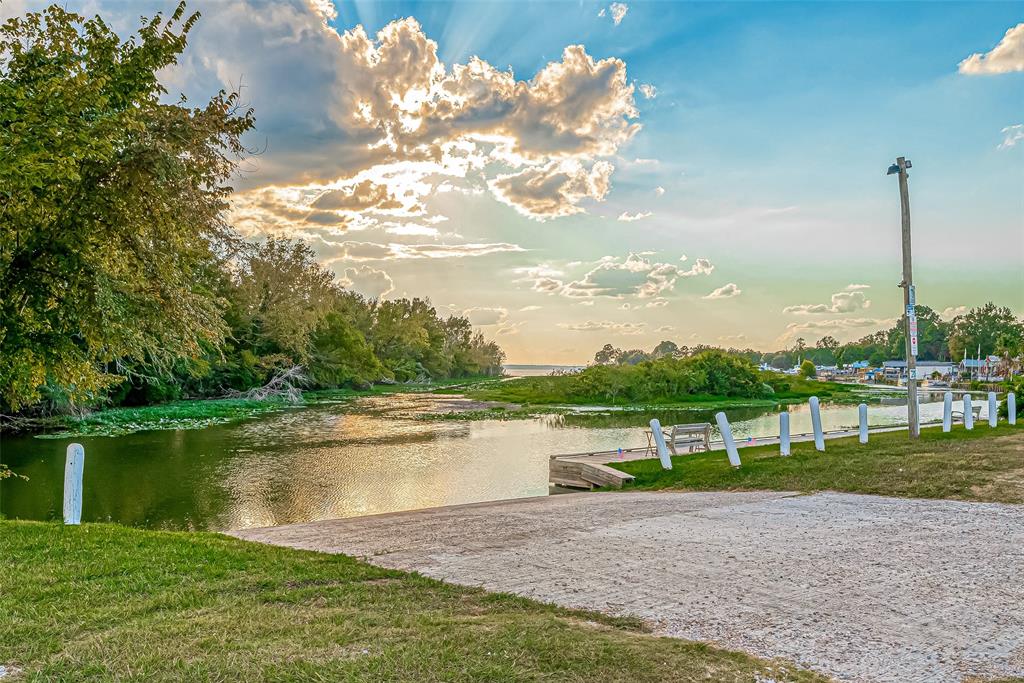 11536 Persimmon Street, Willis, Texas image 35