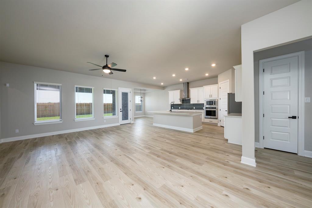 10503 Sutter Creek Drive, Iowa Colony, Texas image 2