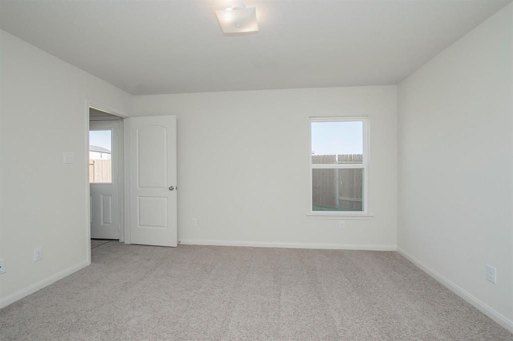 22511 Cloverland Field Drive, Hockley, Texas image 5