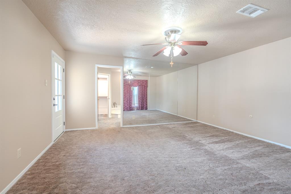 1802 Wilcrest Plaza, Deer Park, Texas image 18