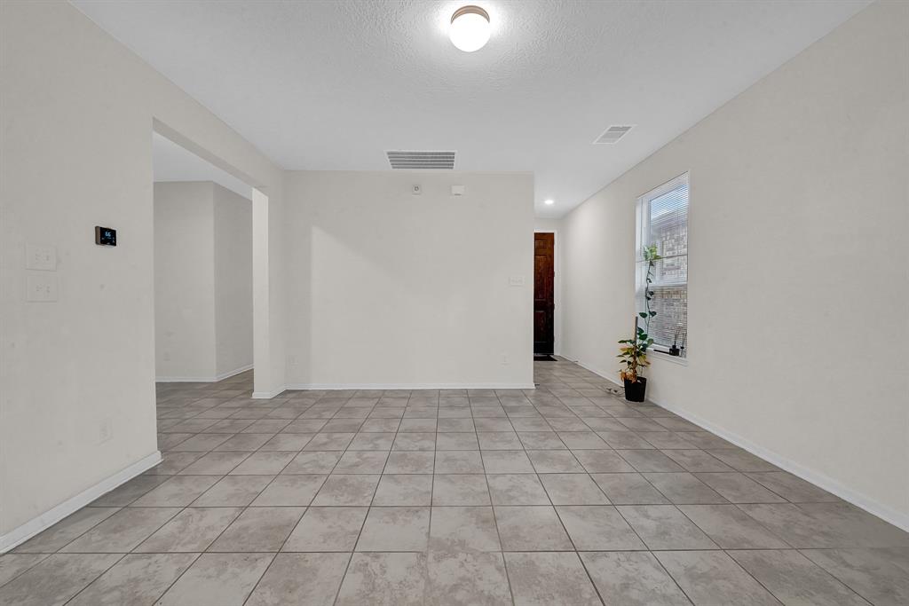 13067 Mills Grove Drive, Houston, Texas image 5