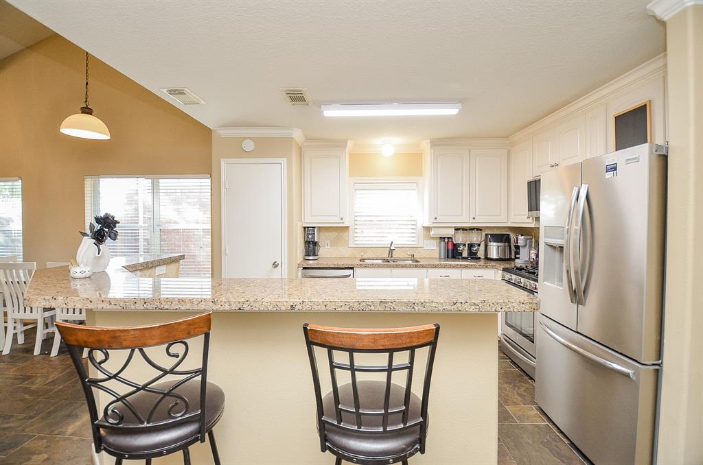 Houston, Texas 77095, United States, 4 Bedrooms Bedrooms, ,3 BathroomsBathrooms,Residential,Pending,90833