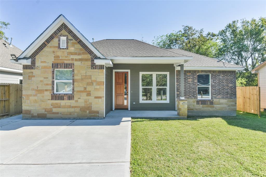 3511 Brooks Street, Dayton, Texas image 1