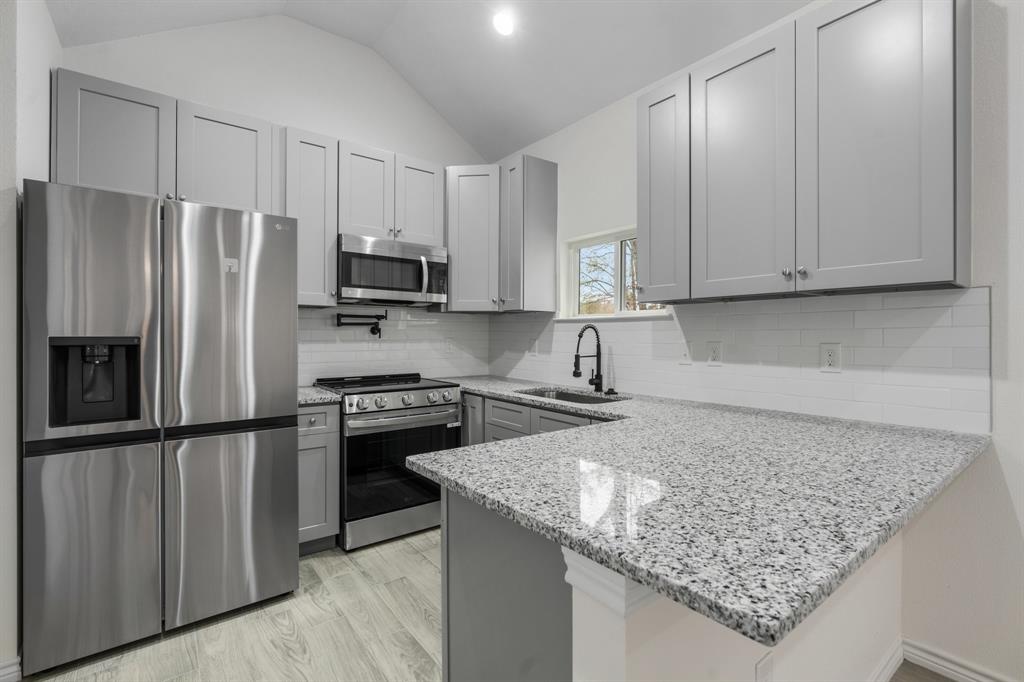 16729 E Hammon, Montgomery, Texas image 3