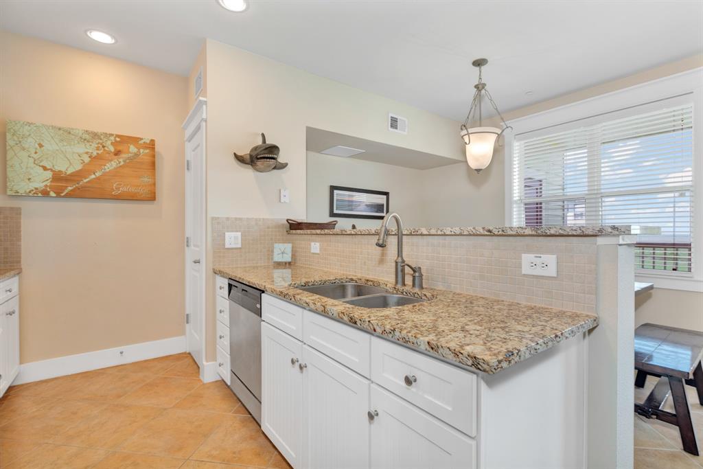 26350 Cat Tail Drive #202, Galveston, Texas image 6