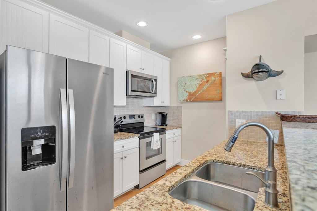 26350 Cat Tail Drive #202, Galveston, Texas image 4