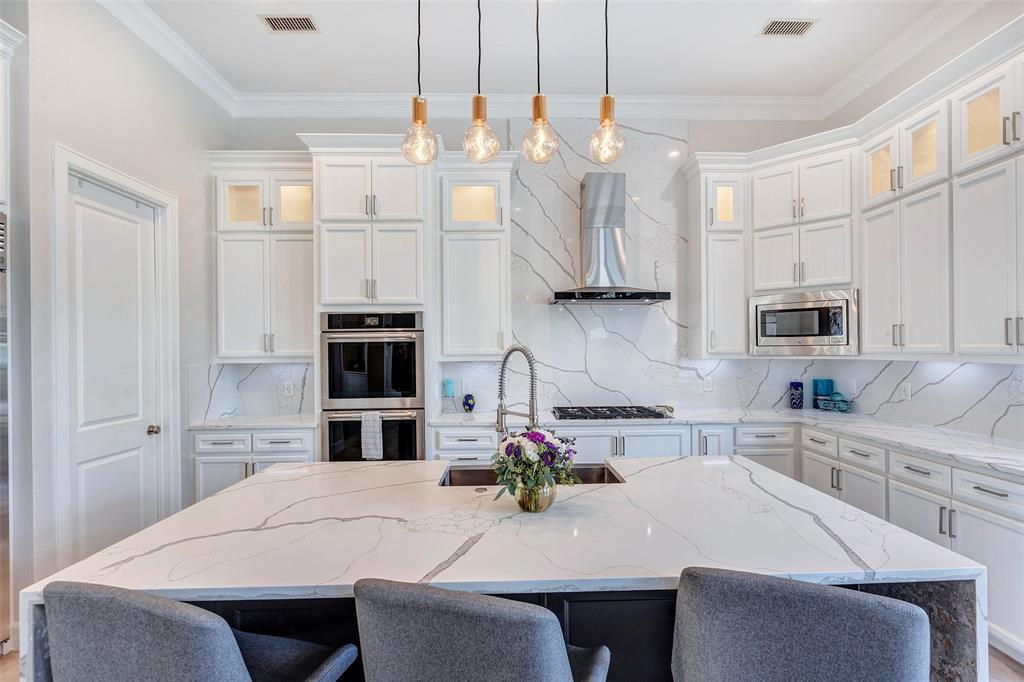 6 Hillock Woods, The Woodlands, Texas image 12