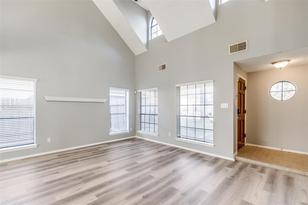 1703 Regal Blue Court, Fresno, Texas image 4