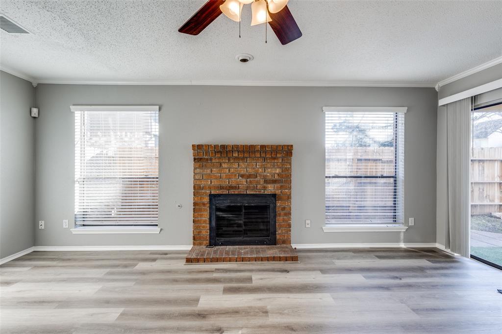 1703 Regal Blue Court, Fresno, Texas image 8