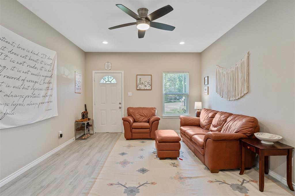 237 Ridgeside Court, Montgomery, Texas image 7