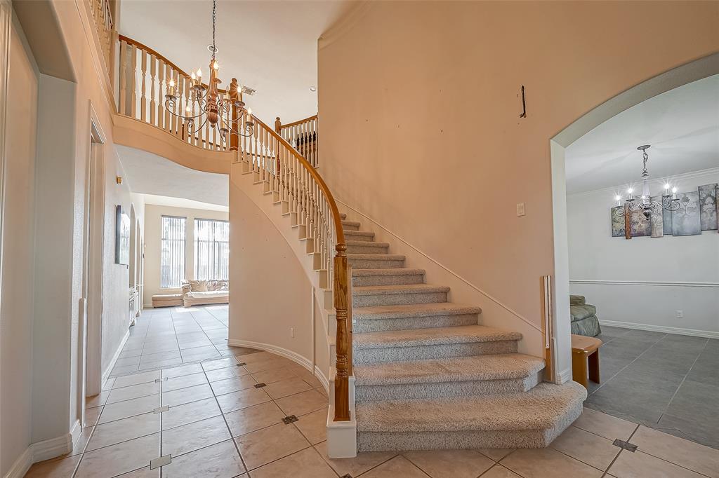 Photo 10 of 45 of 5506 Bryngrove Lane house