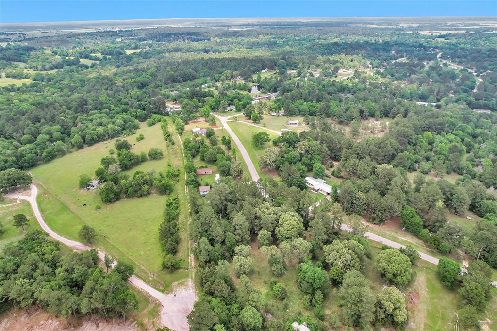 Oak Hill Drive, Huntsville, Texas image 15