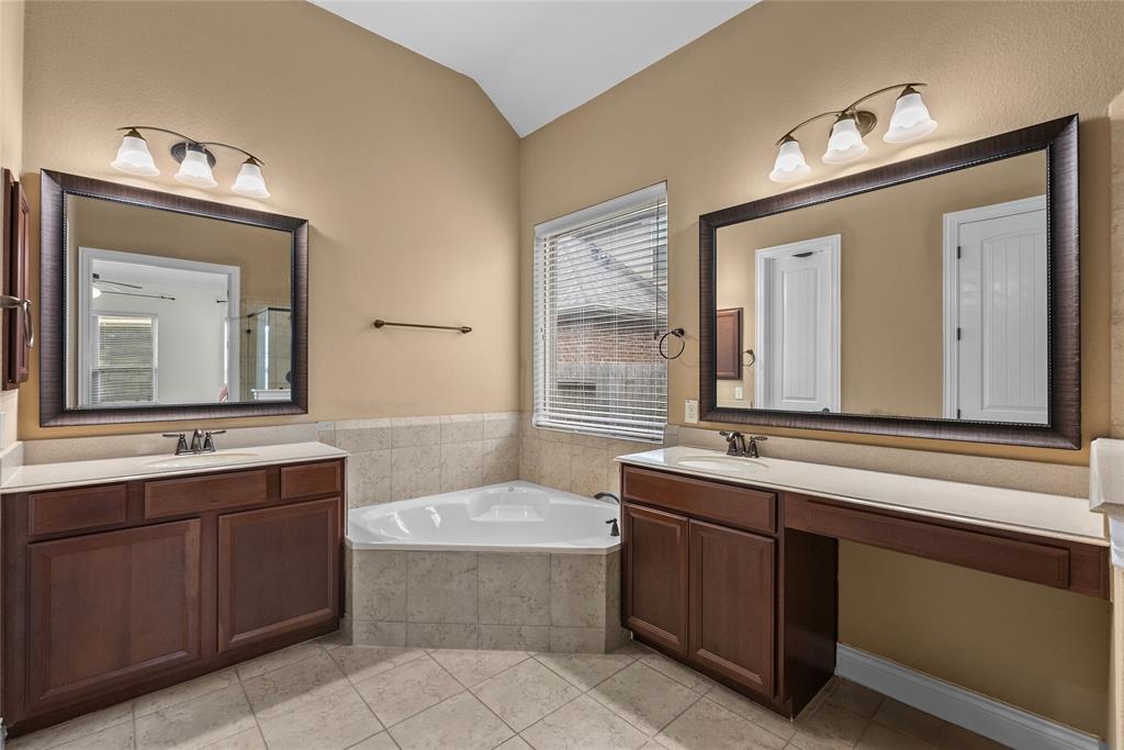 321 Westwood Drive, League City, Texas image 26