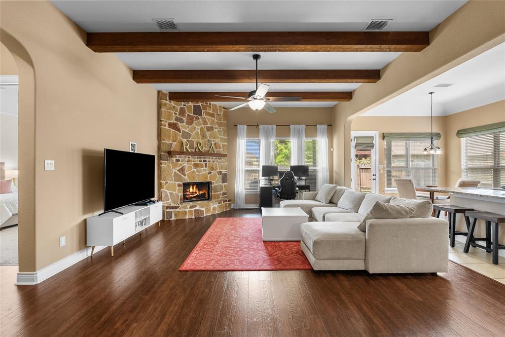 321 Westwood Drive, League City, Texas image 9