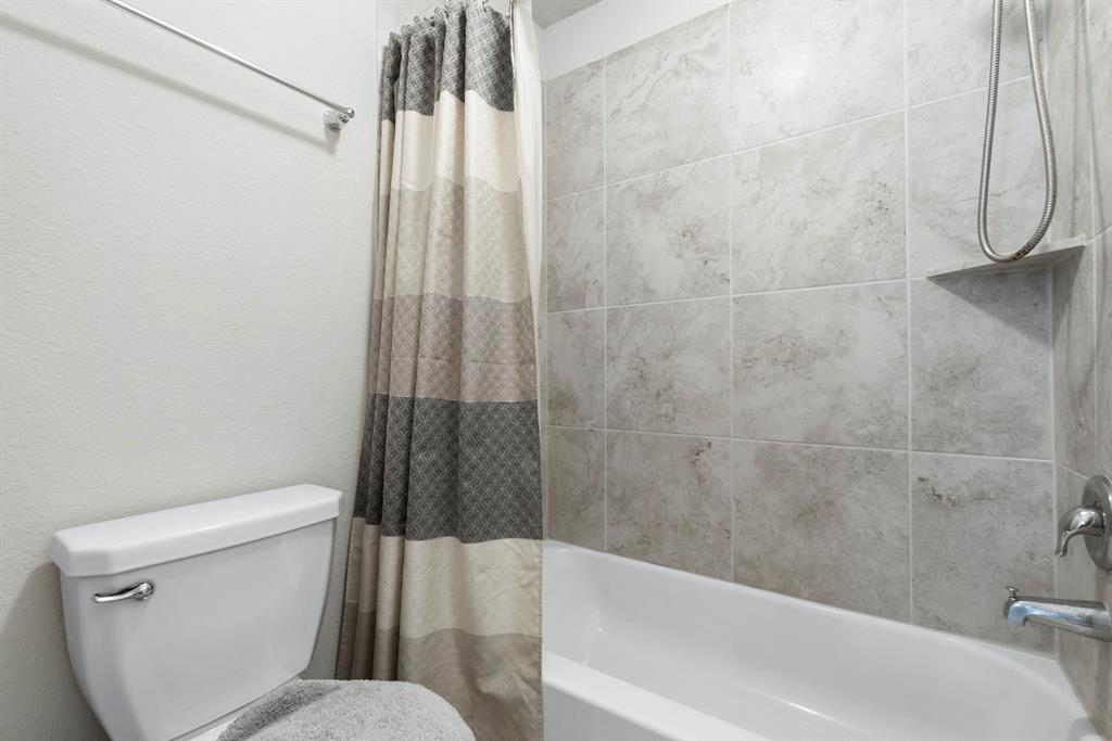 7611 Mesquite Hill Lane, Richmond, Texas image 27