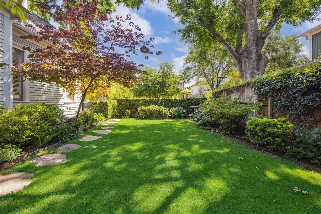 1539 Rutland Street, Houston, Texas image 35
