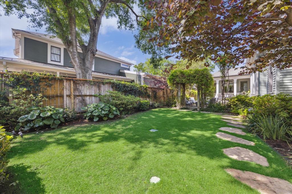 1539 Rutland Street, Houston, Texas image 34