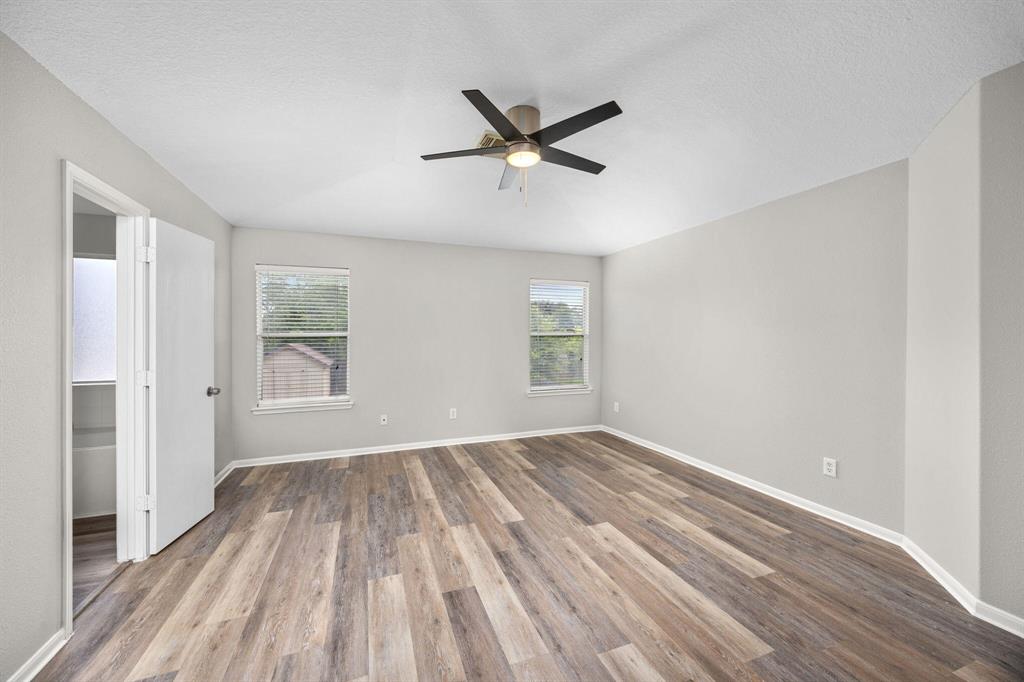 612 Hartman Drive, Baytown, Texas image 27