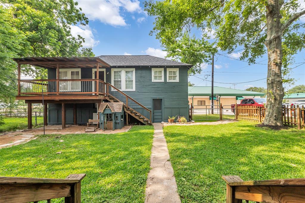 310 W Sidnor Street, Alvin, Texas image 29