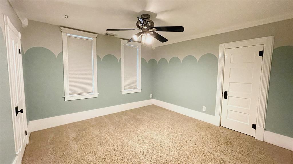 310 W Sidnor Street, Alvin, Texas image 22