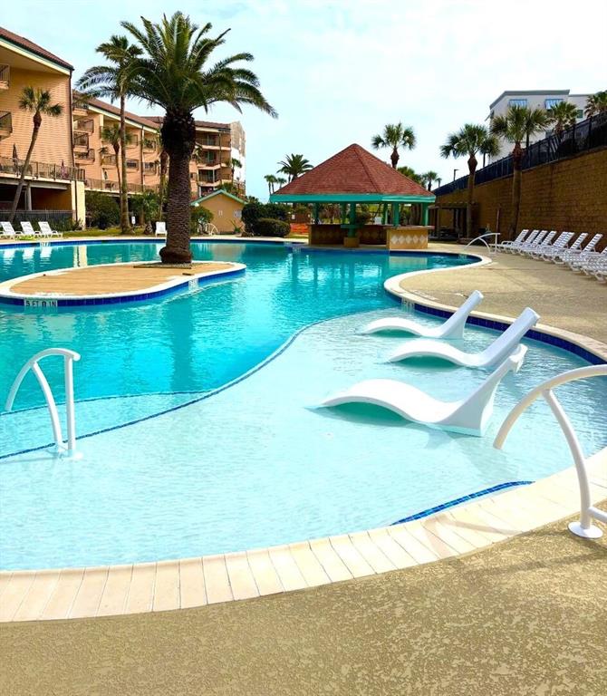 9520 Seawall Boulevard 235