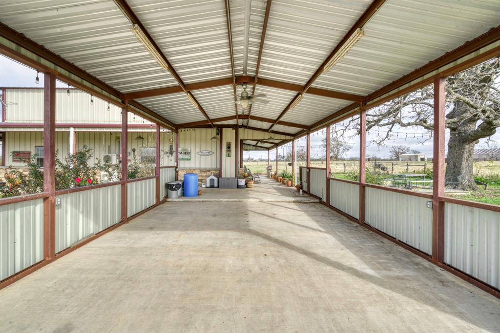 1125 Baker Lane, Madisonville, Texas image 10