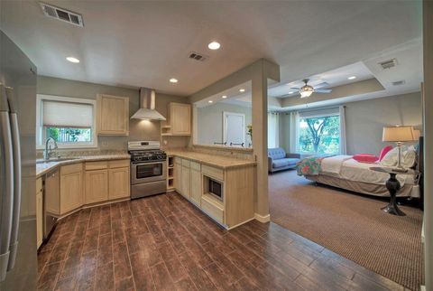 A home in Buchanan Dam