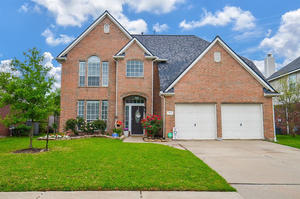 1515 Summer Forest Drive, Sugar Land, Texas image 3