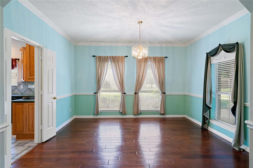 2829 Fairway Drive, Friendswood, Texas image 18