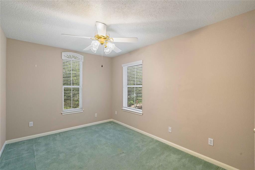 2829 Fairway Drive, Friendswood, Texas image 30