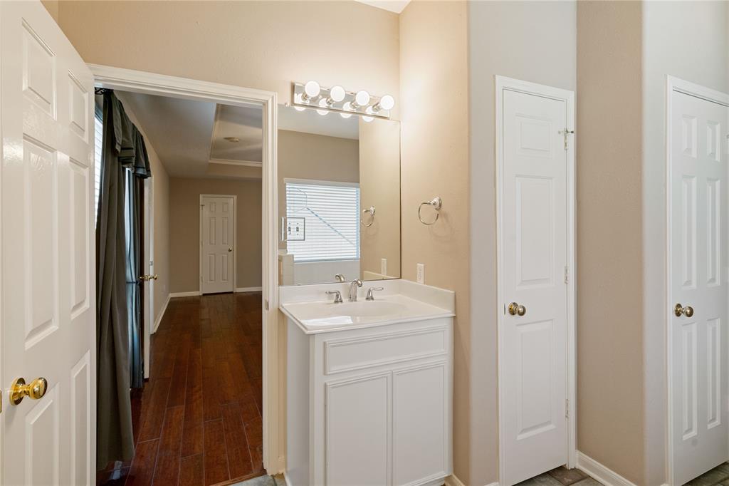 2829 Fairway Drive, Friendswood, Texas image 23