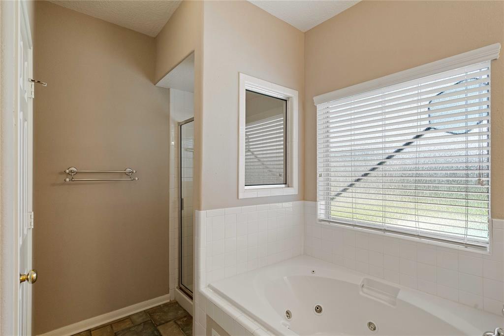 2829 Fairway Drive, Friendswood, Texas image 22