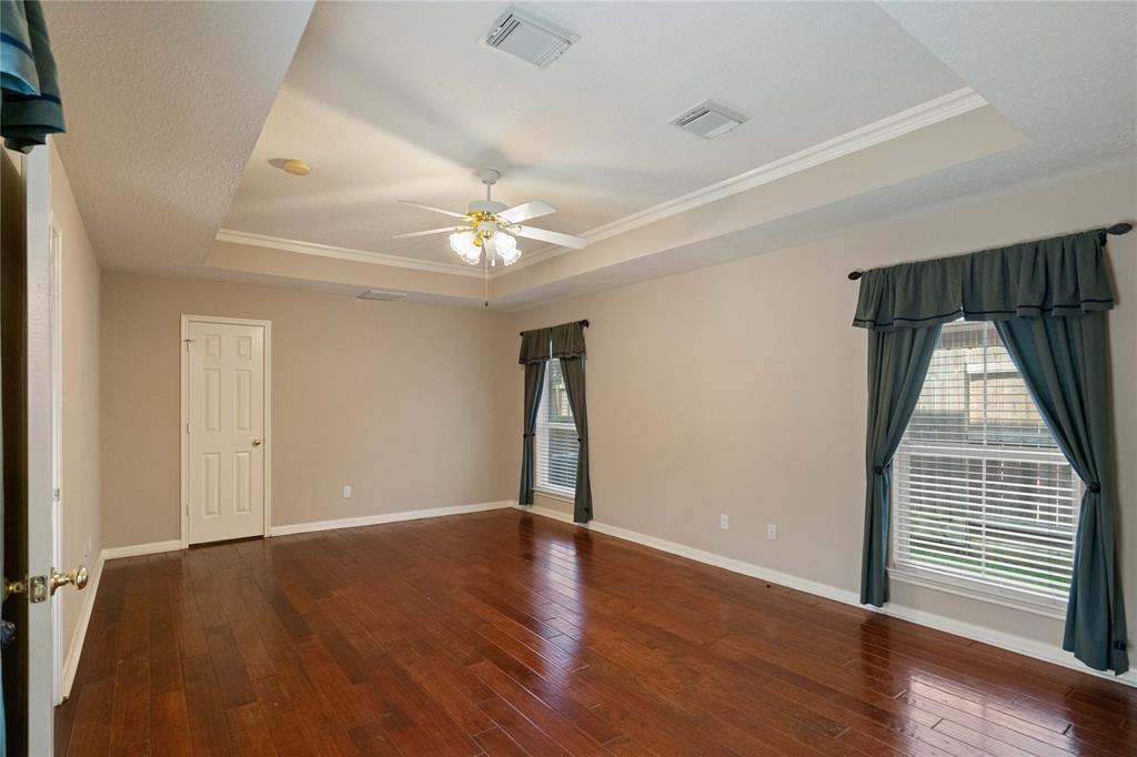 2829 Fairway Drive, Friendswood, Texas image 20