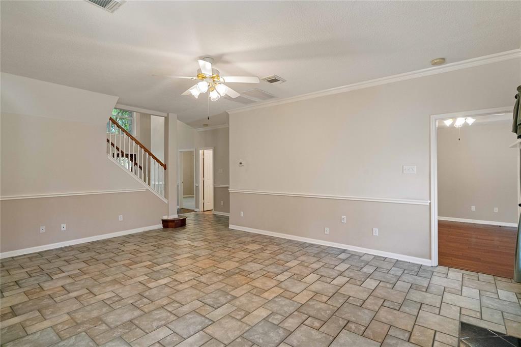 2829 Fairway Drive, Friendswood, Texas image 11
