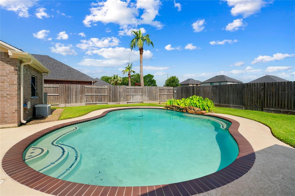 2829 Fairway Drive