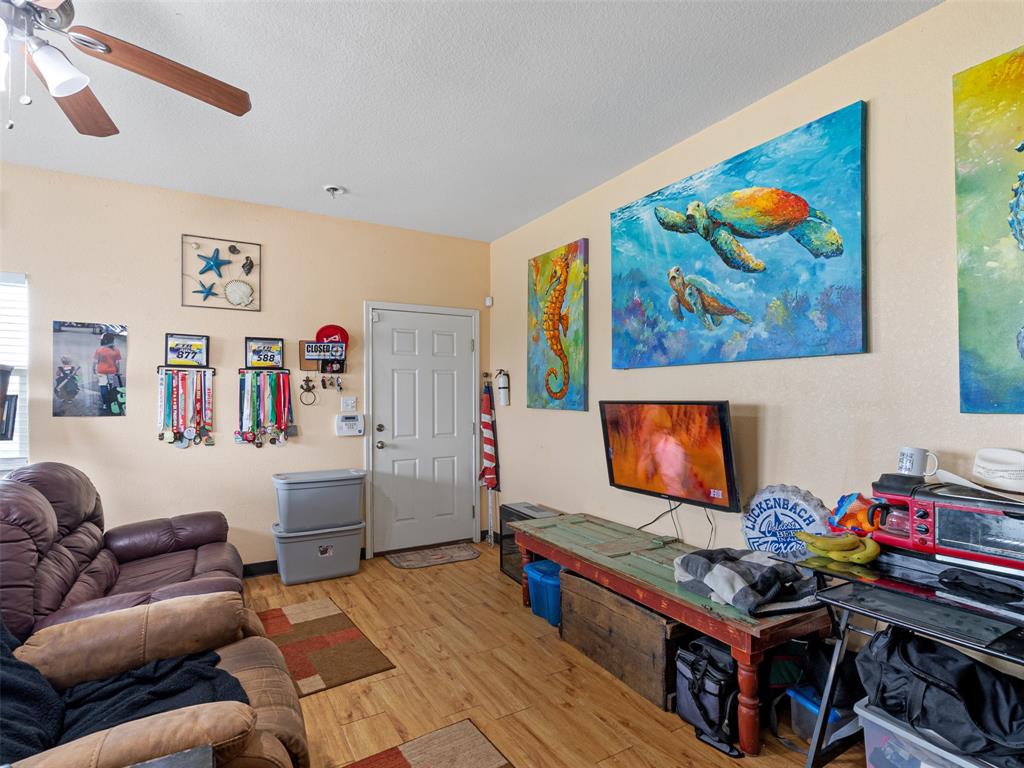 2080 Highway 87, Crystal Beach, Texas image 23