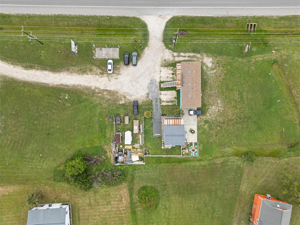 2080 Highway 87, Crystal Beach, Texas image 29