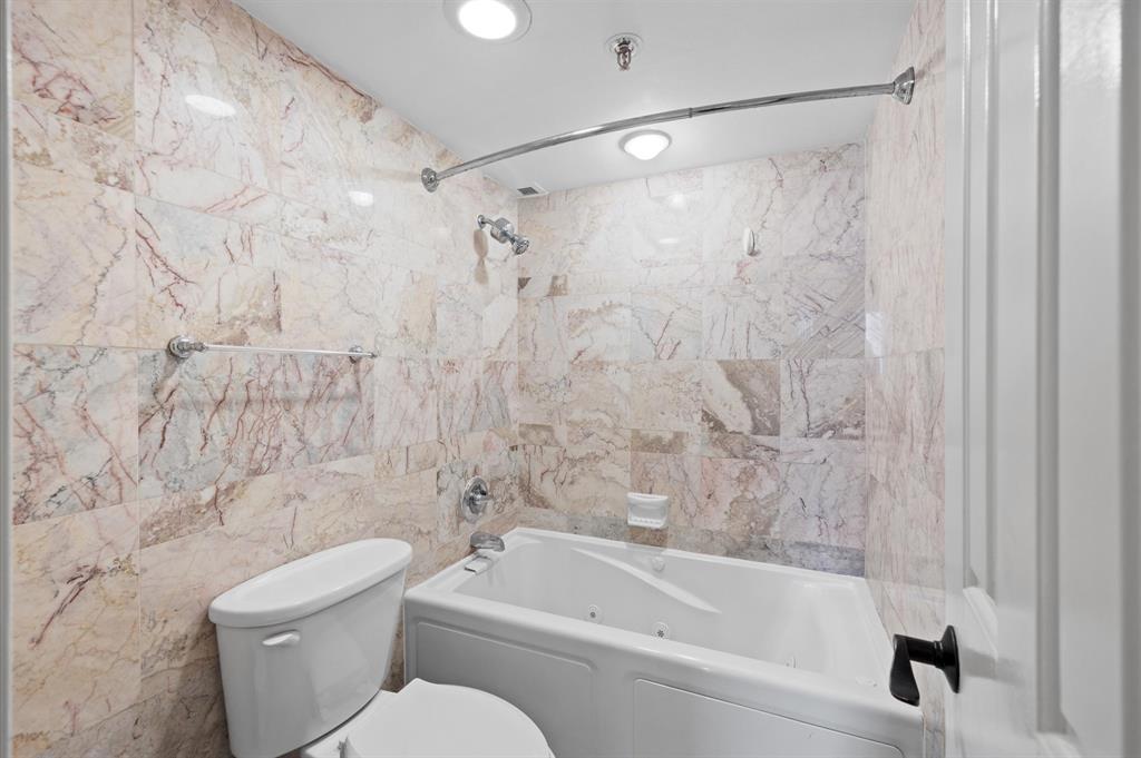 3525 Sage Road #716, Houston, Texas image 12